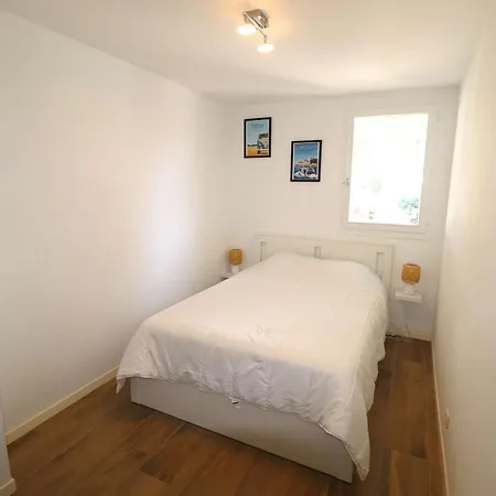 Apartment 2p Avec Terrasse, Garage, 250m Plage, 4 Pers, Wifi Optionnel - Fr-1-307-165 *